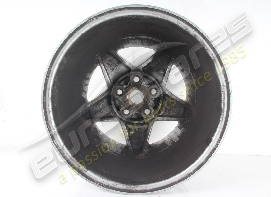 gebrauchtes ferrari hinteres strassenrad 8jx16. teilenummer 130905 (6)