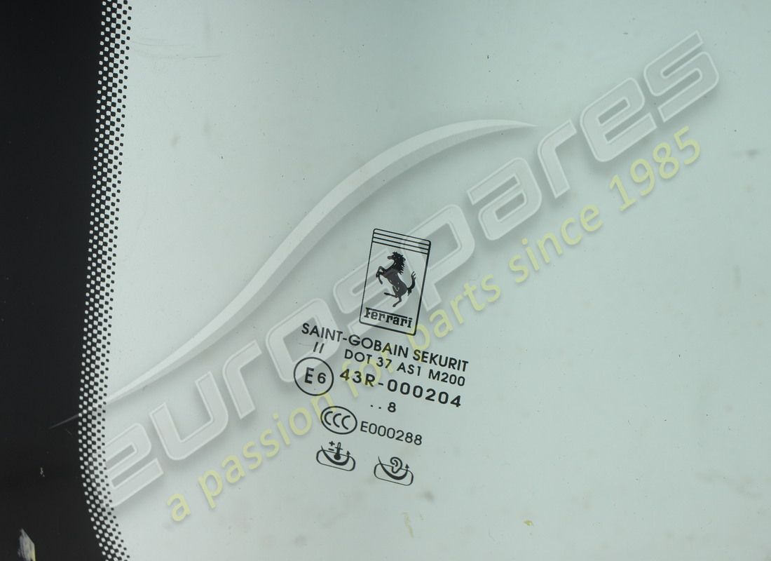 FERRARI WINDSCHUTZSCHEIBE GEBRAUCHT. TEILENUMMER 87916600 (2) ferrari windschutzscheibe gebraucht. teilenummer 87916600 (2)