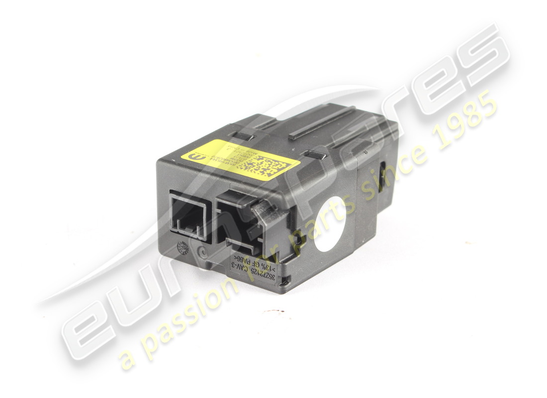 gebrauchte maserati hilfsbuchse und usb-anschluss. teilenummer 675001147 (3)