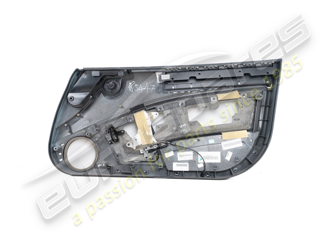 gebrauchte ferrari komplette türverkleidung links. teilenummer 82923800 (2)