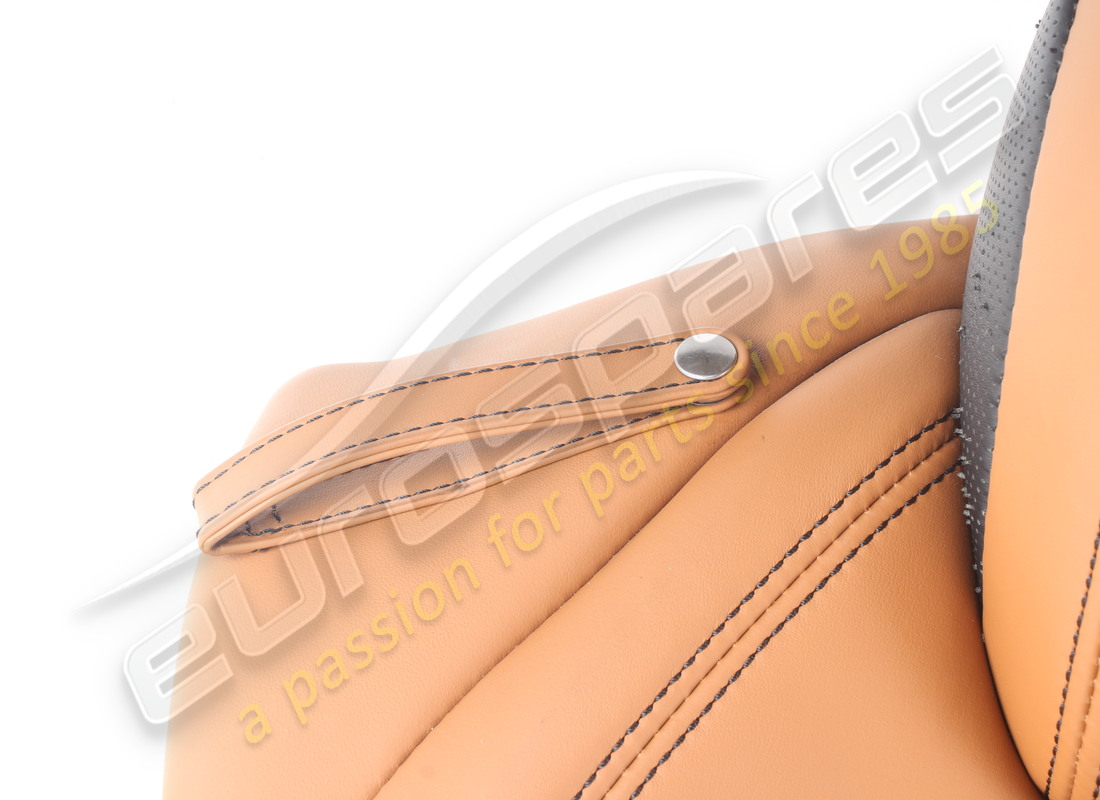 gebraucht ferrari komplettes sitzset in cuoio-leder und alcantara. teilenummer eap1723564 (19)