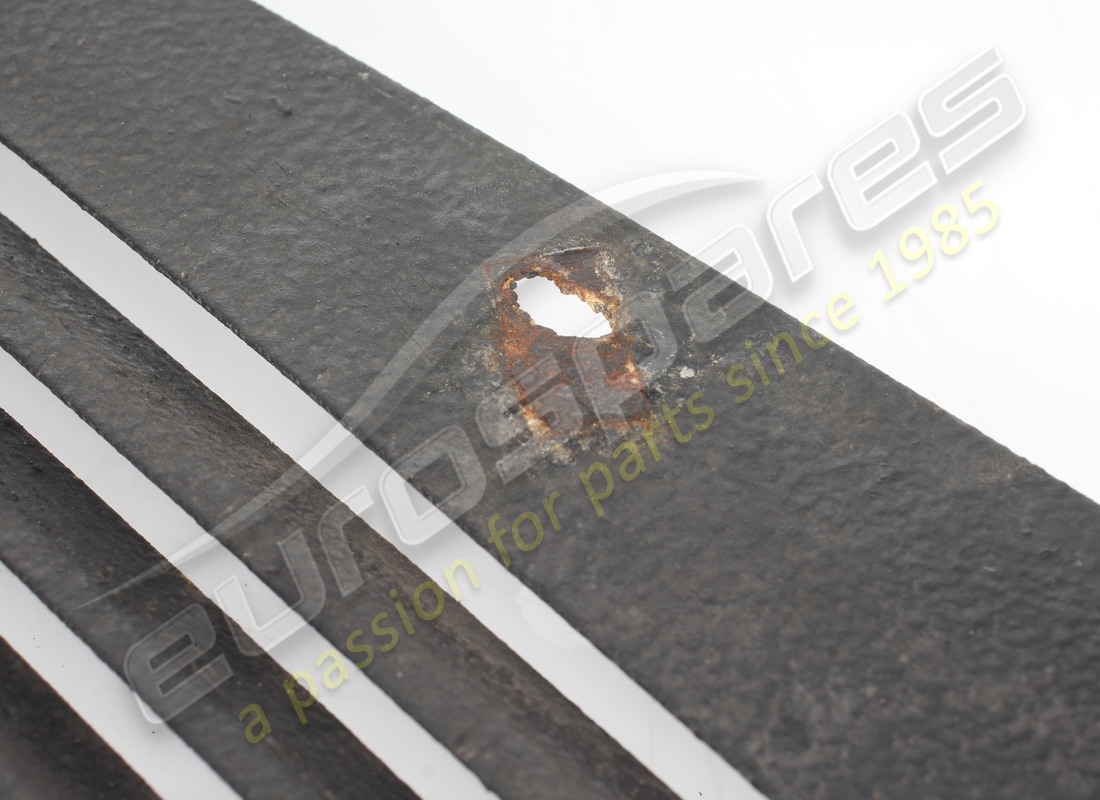 GEBRAUCHT FERRARI KIESSCHUTZ VORNE LINKS. TEILENUMMER 62576700 (3) gebraucht ferrari kiesschutz vorne links. teilenummer 62576700 (3)