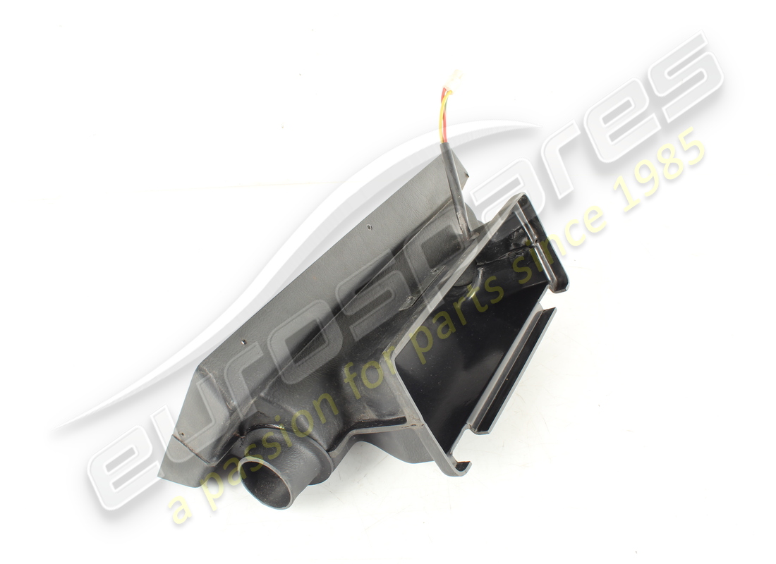 gebrauchter ferrari luftabläufeblatt. teilenummer 2578678610 (2)