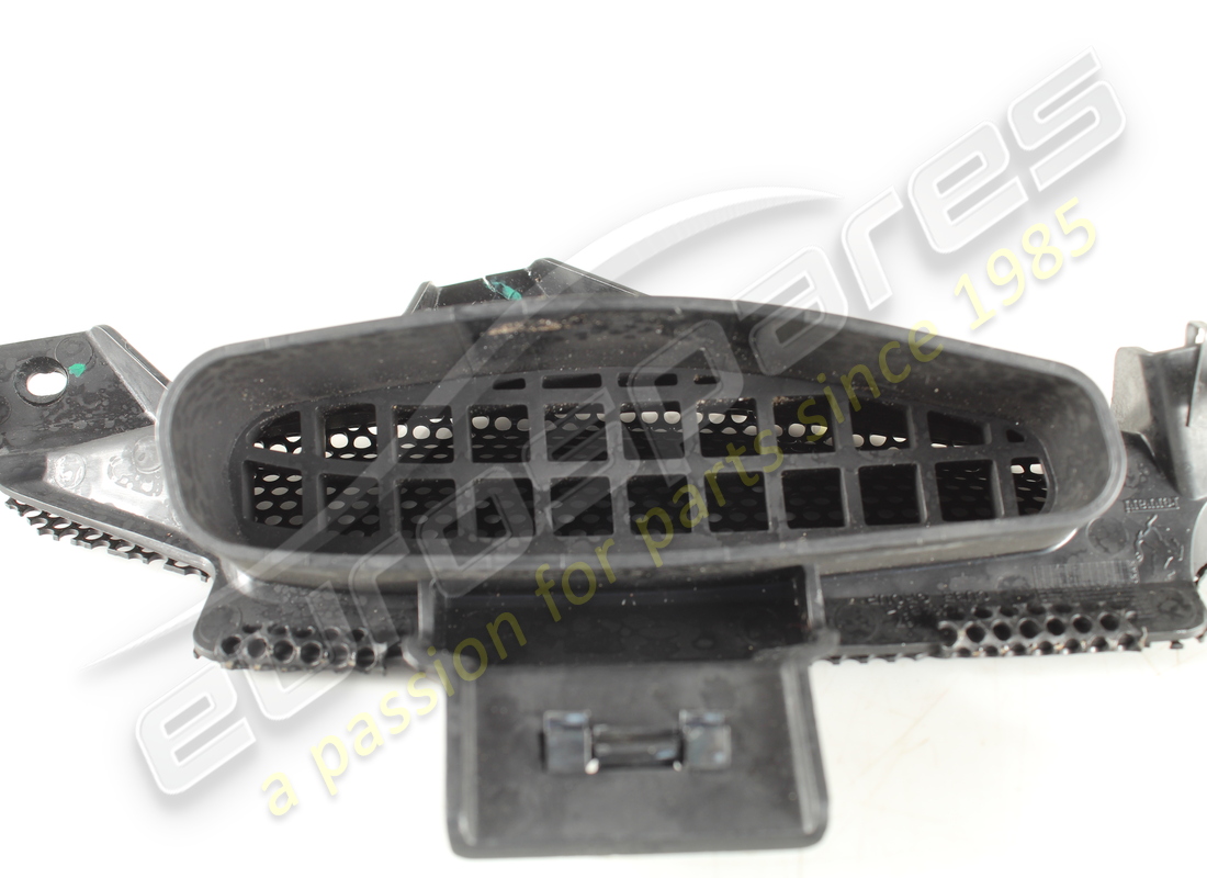 VERWENDET FERRARI VOLLSTÄNDIGE MITTELDIFFUSOR-LÜFTUNG. TEILENUMMER 898800 (3) verwendet ferrari vollständige mitteldiffusor-lüftung. teilenummer 898800 (3)