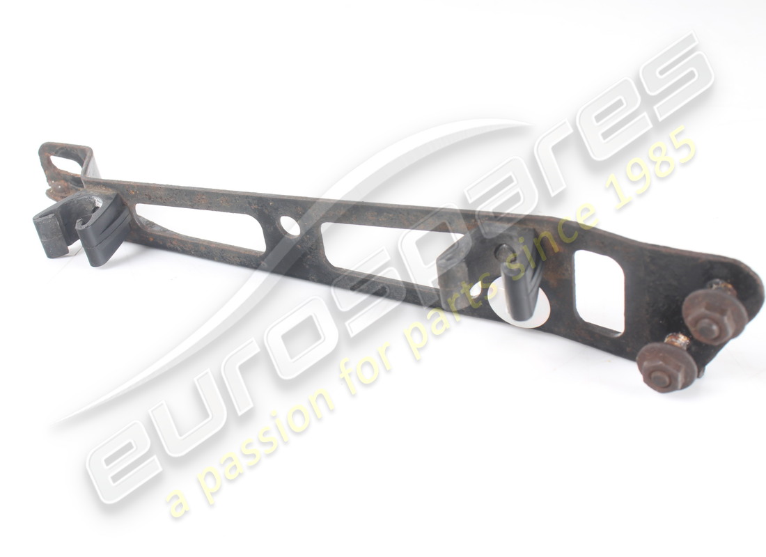 gebrauchte ferrari kondensator-montagehalterung. teilenummer 325876 (2)