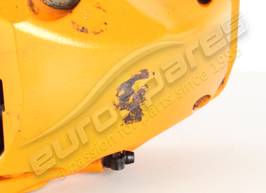 GEBRAUCHTER LAMBORGHINI BREMSSATTEL 21 KERAMIK 10K. TEILENUMMER 4M0615106KM (3) gebrauchter lamborghini bremssattel 21 keramik 10k. teilenummer 4m0615106km (3)