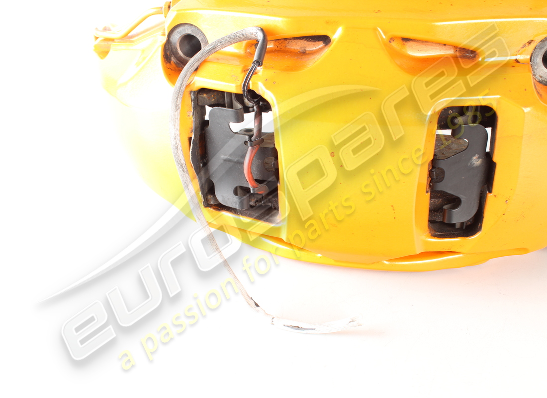 GEBRAUCHTER LAMBORGHINI BREMSSATTEL 21 KERAMIK 10K. TEILENUMMER 4M0615106KM (4) gebrauchter lamborghini bremssattel 21 keramik 10k. teilenummer 4m0615106km (4)