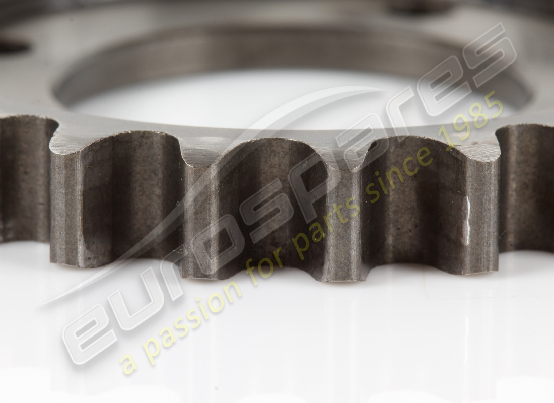 GEBRAUCHTES FERRARI PUMPENANTRIEBSZAHNRAD. TEILENUMMER 255815 (2) gebrauchtes ferrari pumpenantriebszahnrad. teilenummer 255815 (2)