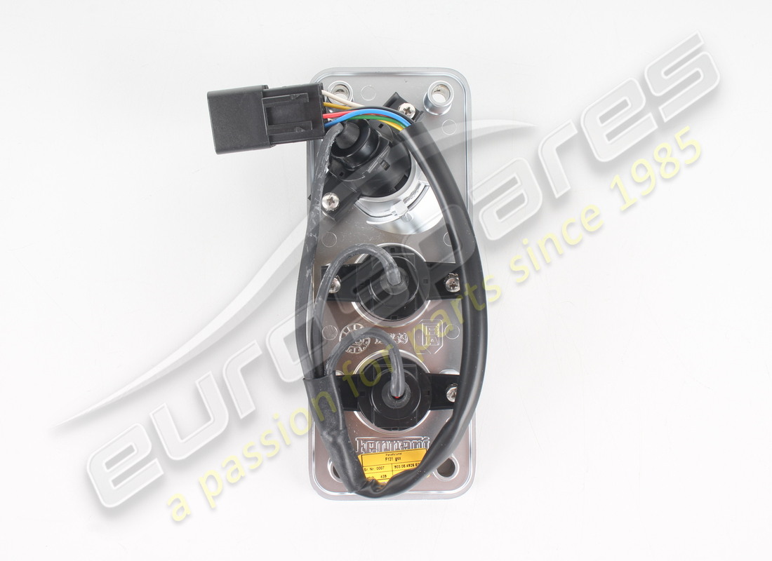 neues ferrari bedienfeld-kit. teilenummer 81059300 (3)