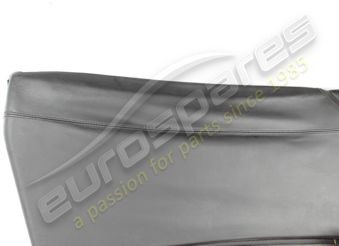 beschädigte ferrari türverkleidung in schwarz vm8500. teilenummer 64584600 (2)