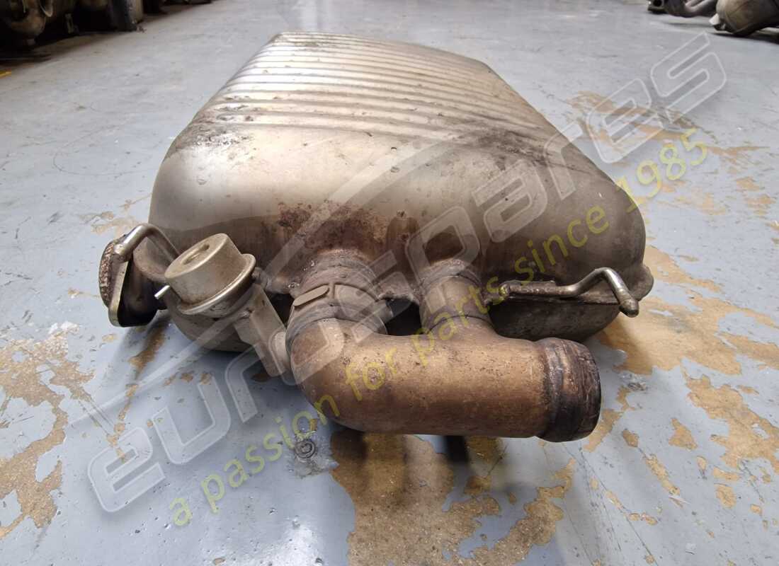 gebrauchte aston martin schalldämpfer- und bypassventilbaugruppe. teilenummer 4g435230fc (4)