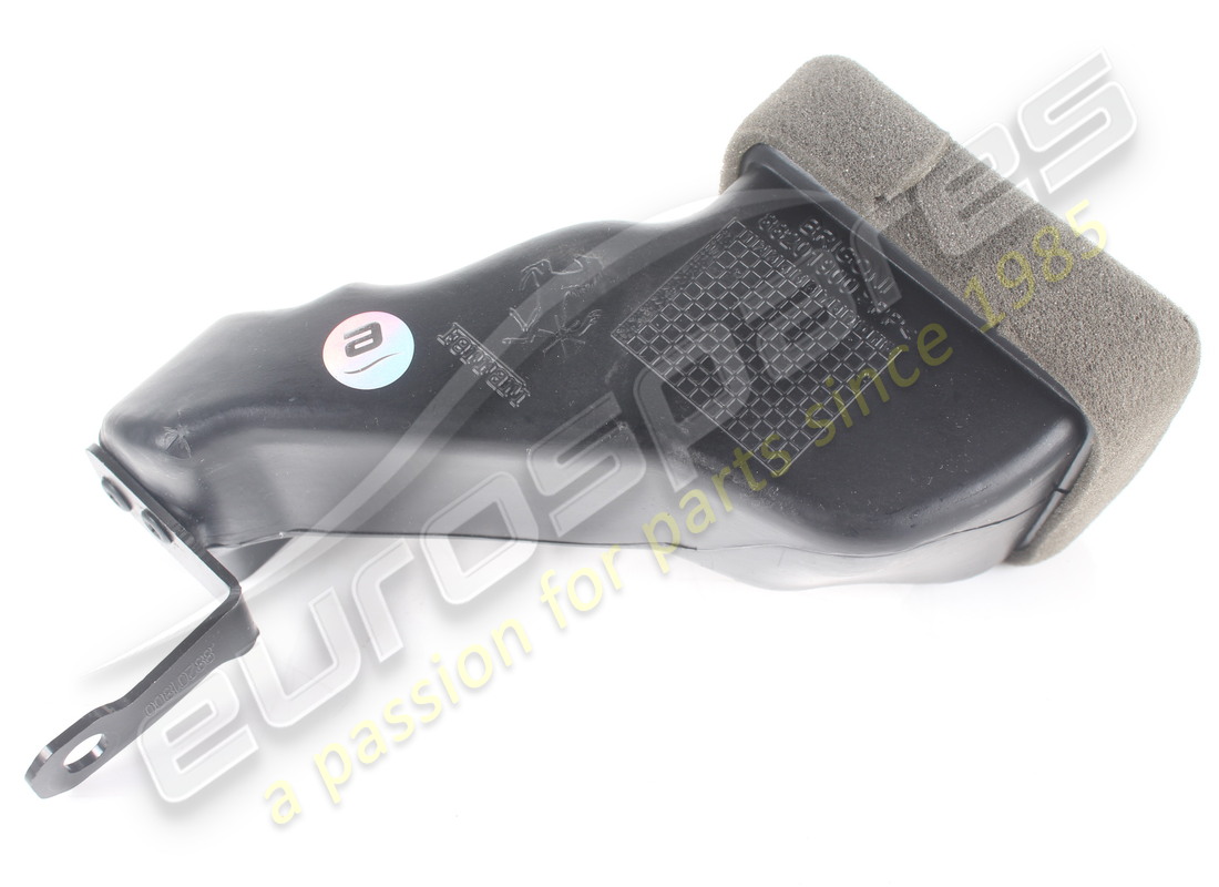 GEBRAUCHTER FERRARI OBERER FUßRAUM AUF DER BEIFAHRERSEITE. TEILENUMMER 88201700 (2) gebrauchter ferrari oberer fußraum auf der beifahrerseite. teilenummer 88201700 (2)