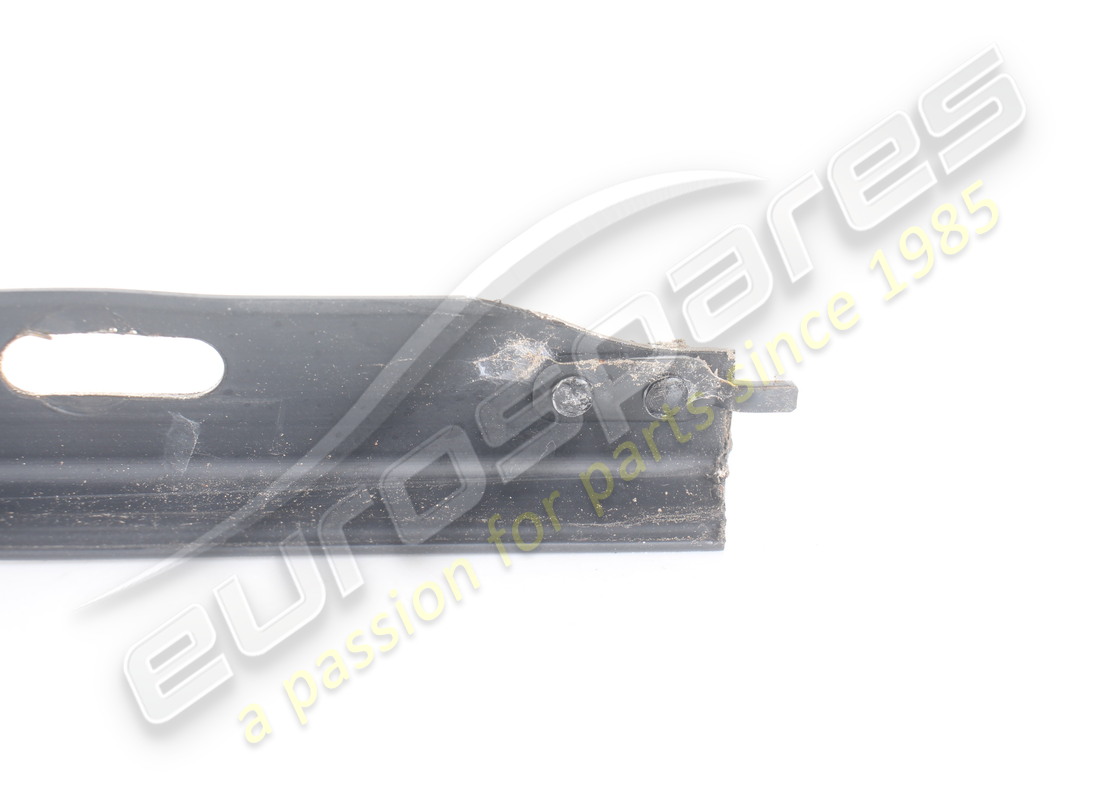 GEBRAUCHTE FERRARI RECHTE DACHRINNENLEISTE. TEILENUMMER 87812100 (2) gebrauchte ferrari rechte dachrinnenleiste. teilenummer 87812100 (2)