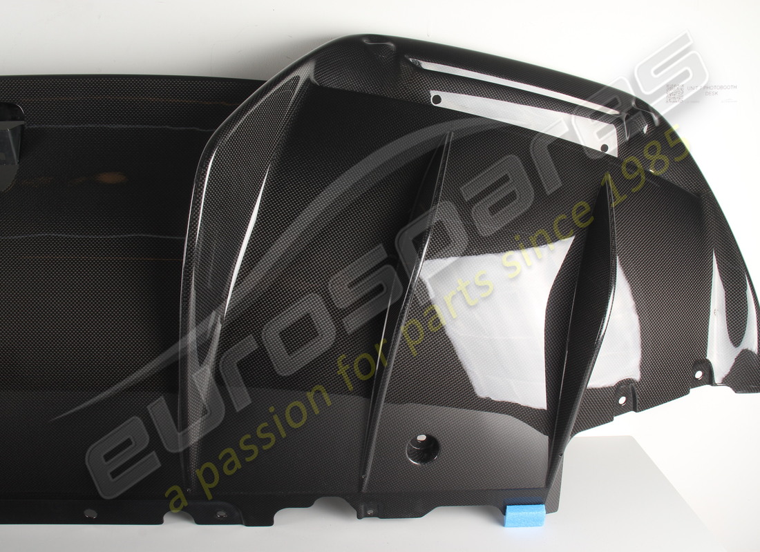 neu (sonstiges) ferrari carbon heckdiffusor. teilenummer 887758 (3)