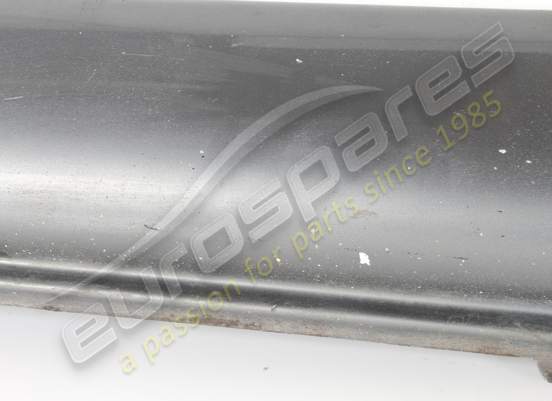 gebraucht maserati lh längsträgerabdeckung neutral. teilenummer 378330239 (2)