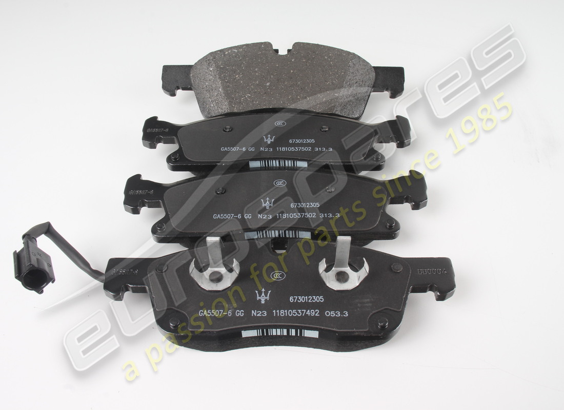 neue maserati vordere pads. teilenummer 673012305 (1)
