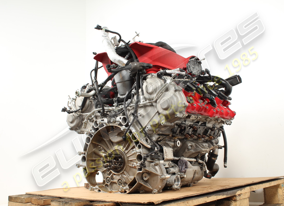 gebrauchter ferrari 488 motor. teilenummer 985000235 (2)