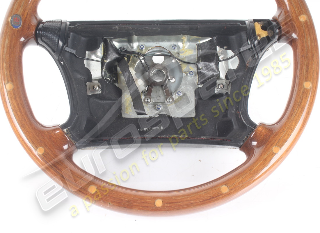 gebrauchtes maserati lenkrad. teilenummer 377800104 (3)