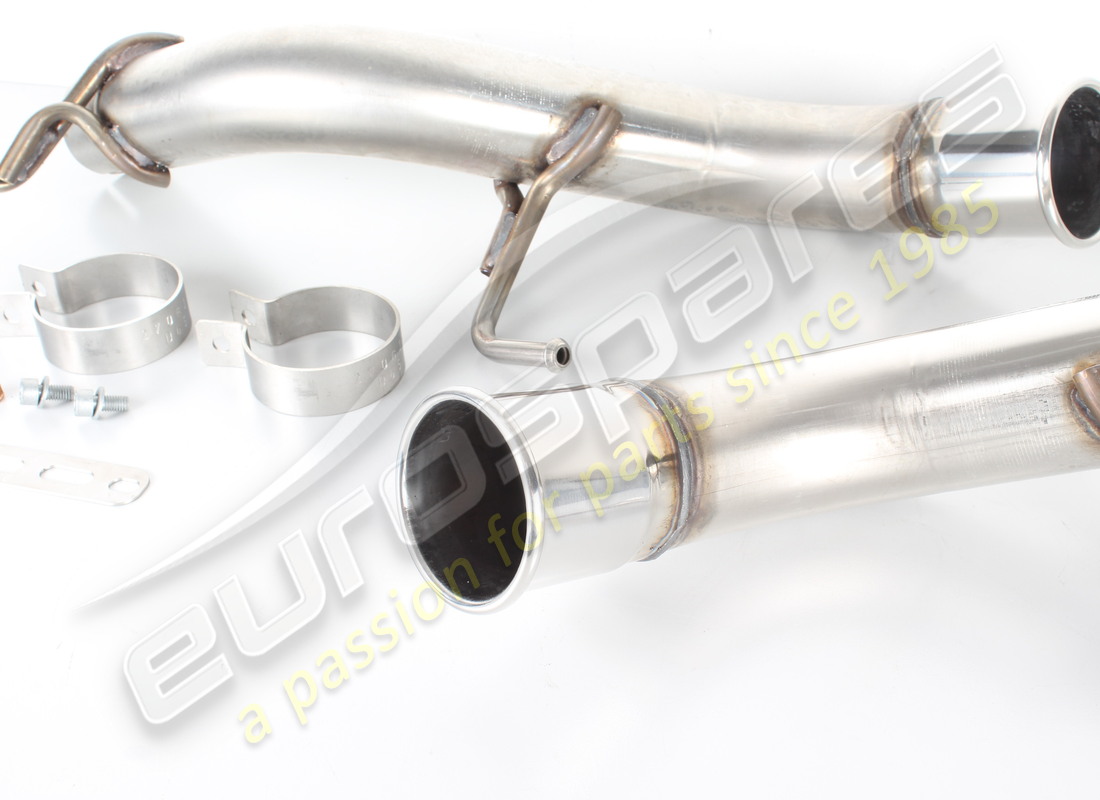 neu ferrari auspuff-schalldämpfer-kit. teilenummer 70003359 (3)
