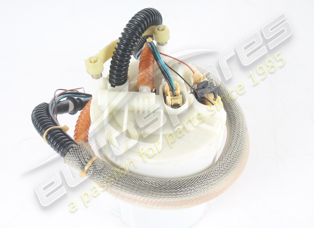 GEBRAUCHTE FERRARI LINKE KRAFTSTOFFPUMPE. TEILENUMMER 272087 (3) gebrauchte ferrari linke kraftstoffpumpe. teilenummer 272087 (3)