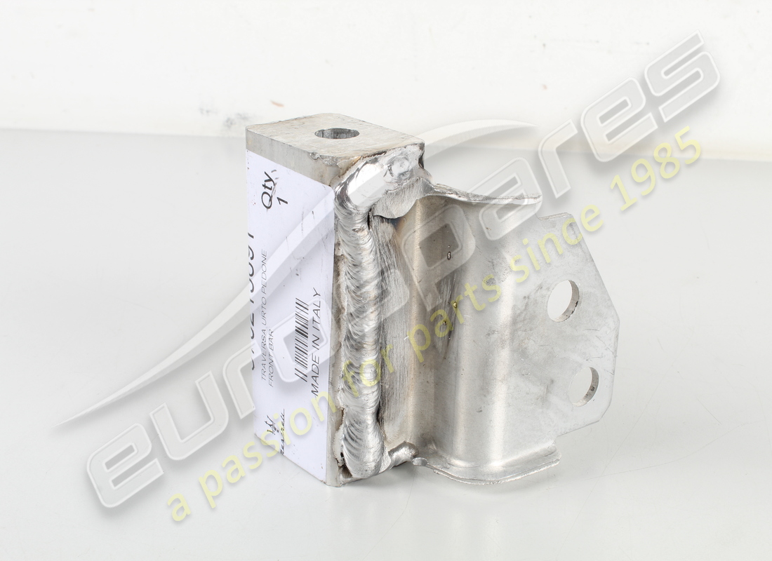 neues maserati kreuzmitglied. teilenummer 670215691 (2)