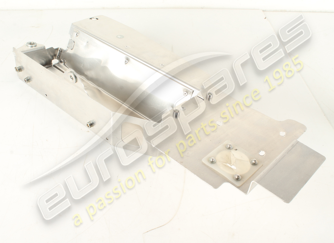 verwendet ferrari anlasser-hitzeschild. teilenummer 923106 (1)