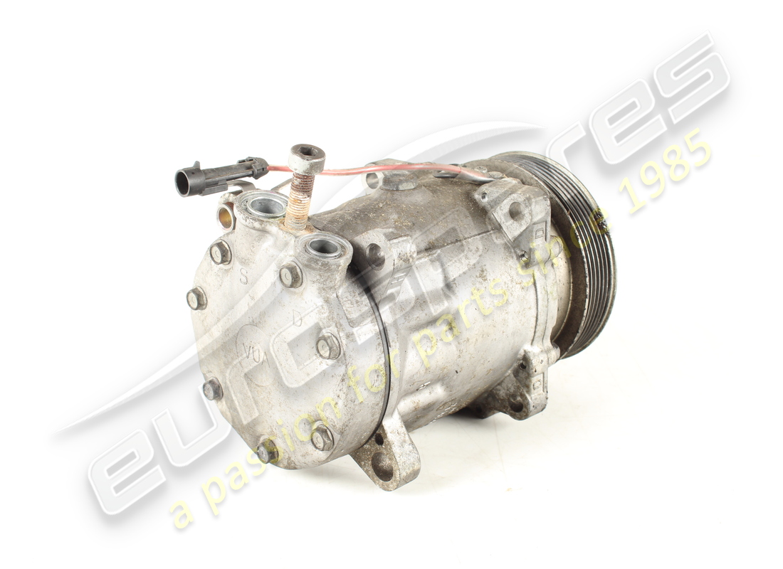 GEBRAUCHTER MASERATI SANDEN-KOMPRESSOR. TEILENUMMER 578377502 (2) gebrauchter maserati sanden-kompressor. teilenummer 578377502 (2)