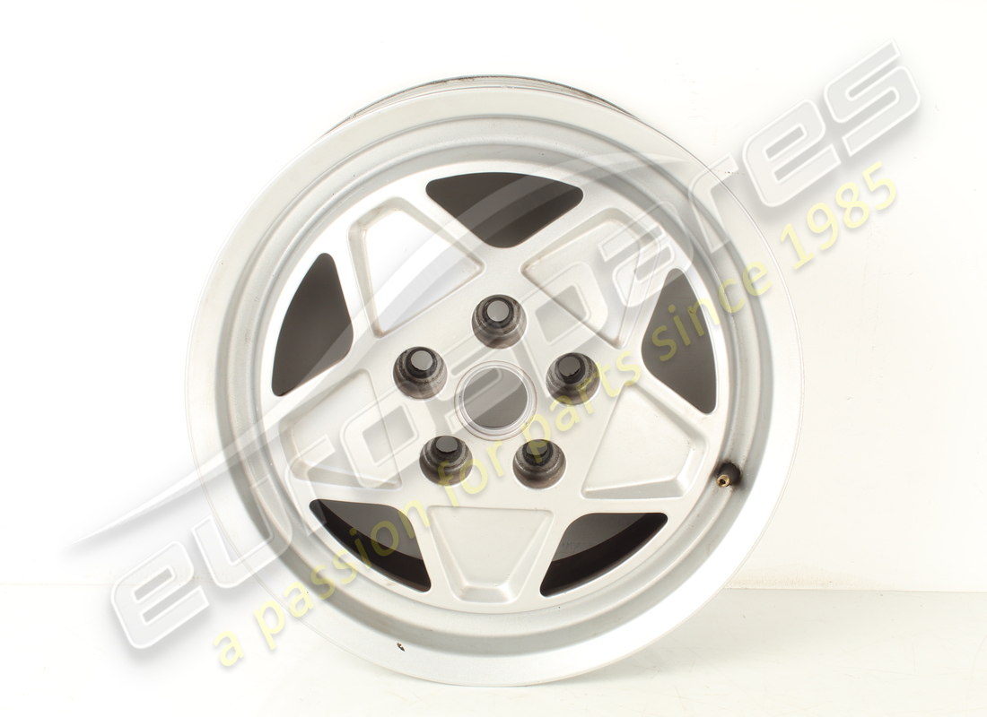 GEBRAUCHTES Ferrari RENNRAD VORNE 3.2 MQV . TEILENUMMER 127465 (1)