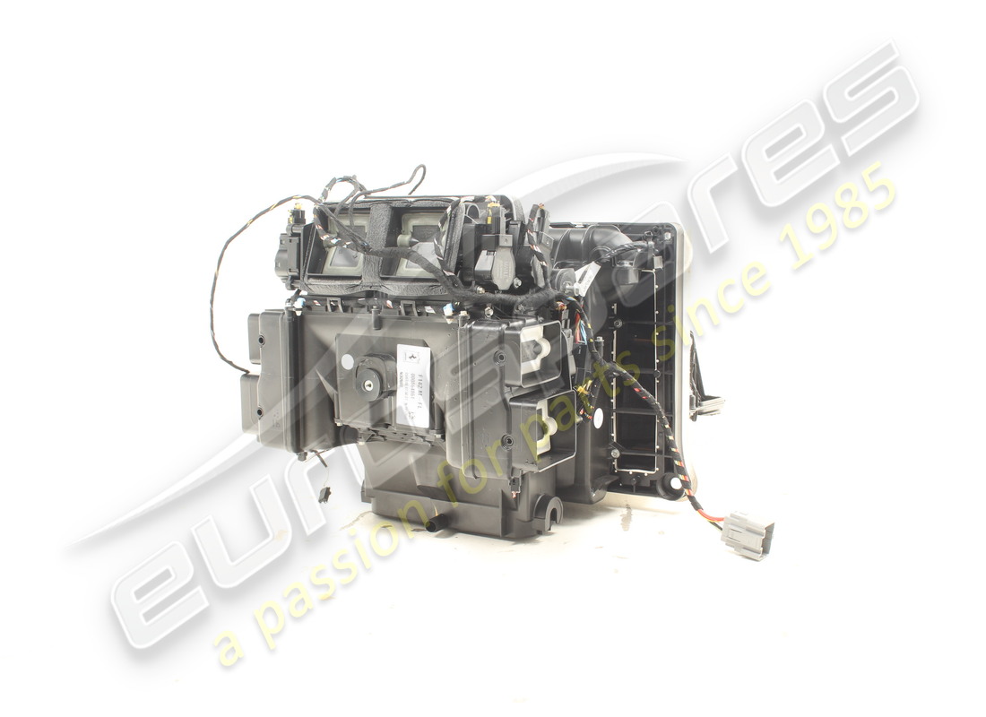 BESCHÄDIGTER Ferrari VOLLSTÄNDIGER VERDAMPFER. TEILENUMMER 864861 (1)