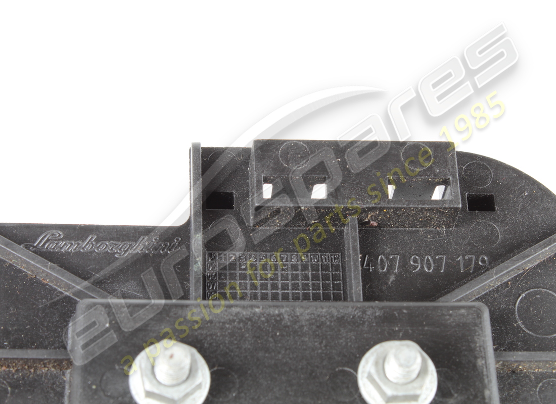 VERWENDETE LAMBORGHINI HALTERUNG. TEILENUMMER 407907179 (4) verwendete lamborghini halterung. teilenummer 407907179 (4)