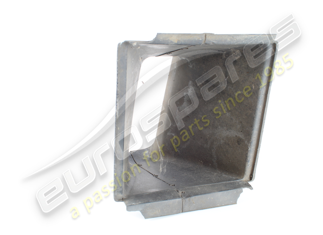 VERWENDET Maserati LUFTKANAL . TEILENUMMER 372000258 (1)