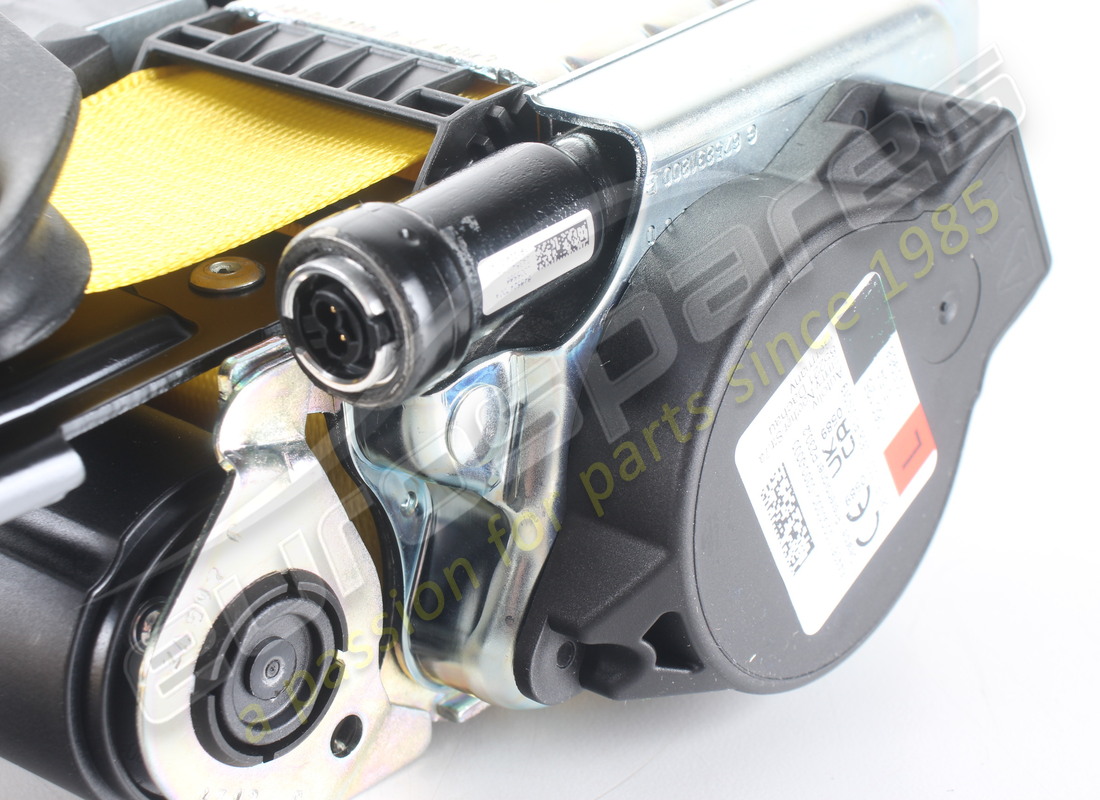 neuer porsche drei-punkt-sicherheitsgurt, rennsportgelb. teilenummer 992857705ak1s1 (6)