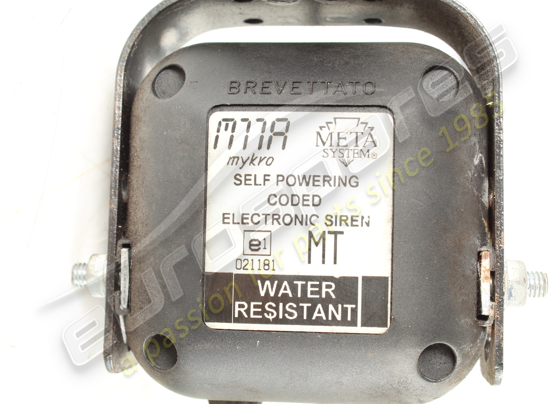 GEBRAUCHTES MASERATI ALARM-SIRENEN-KIT. TEILENUMMER 373307227 (5) gebrauchtes maserati alarm-sirenen-kit. teilenummer 373307227 (5)