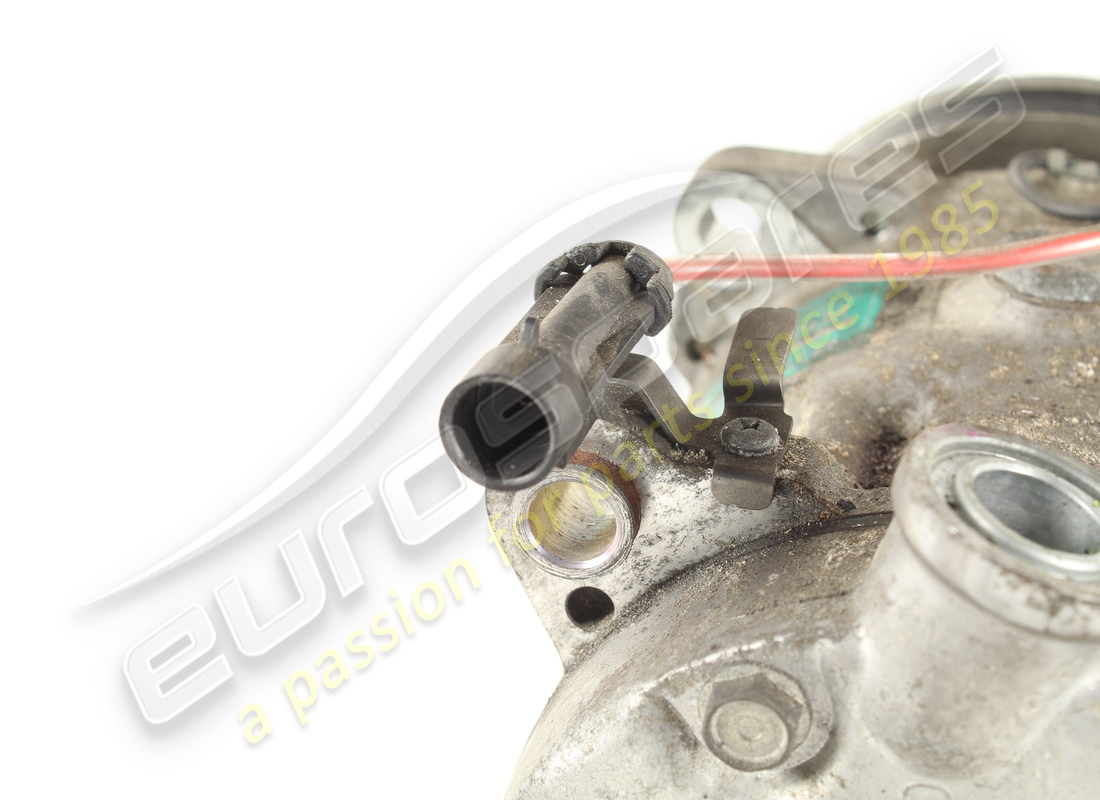 GEBRAUCHTER MASERATI SANDEN-KOMPRESSOR. TEILENUMMER 578377502 (3) gebrauchter maserati sanden-kompressor. teilenummer 578377502 (3)