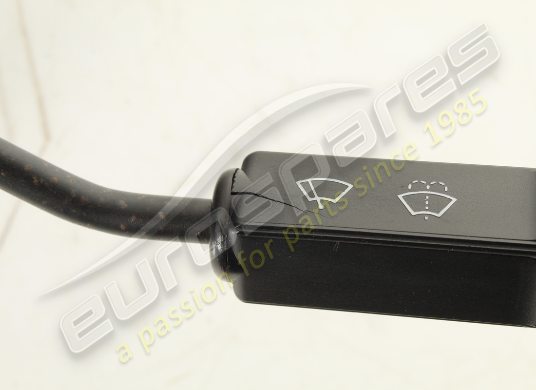 verwendet ferrari spaltenschalter. teilenummer 119317 (6)