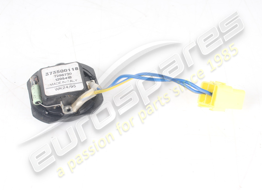 GEBRAUCHTER MASERATI FRONT-/HINTERLAUTSPRECHER. TEILENUMMER 373500118 (2) gebrauchter maserati front-/hinterlautsprecher. teilenummer 373500118 (2)