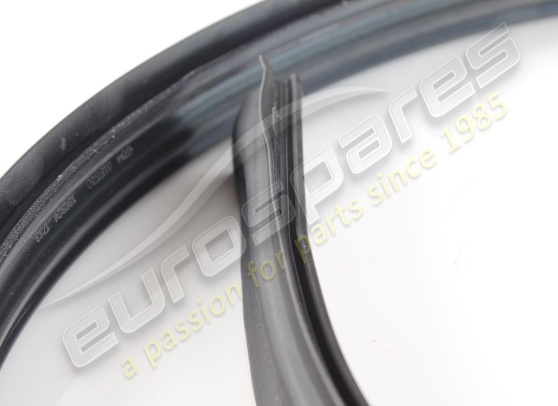 gebraucht ferrari guarnizione sup su molura. teilenummer 875760 (2)