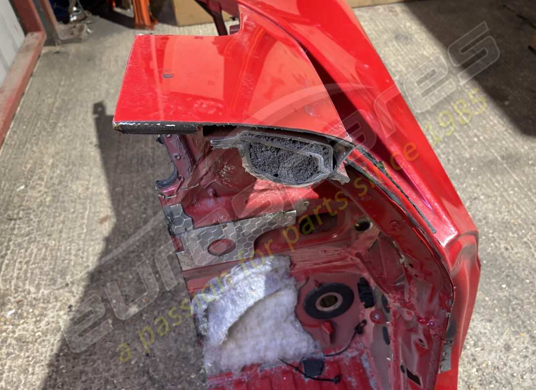 VERWENDET FERRARI LINKE FLANKE. TEILENUMMER 83816011 (5) verwendet ferrari linke flanke. teilenummer 83816011 (5)