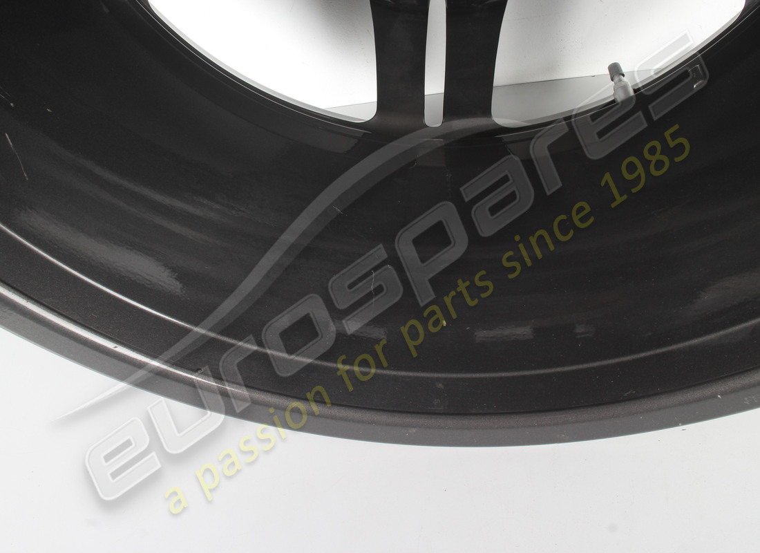 gebrauchtes ferrari hinterrad. teilenummer 855341 (6)