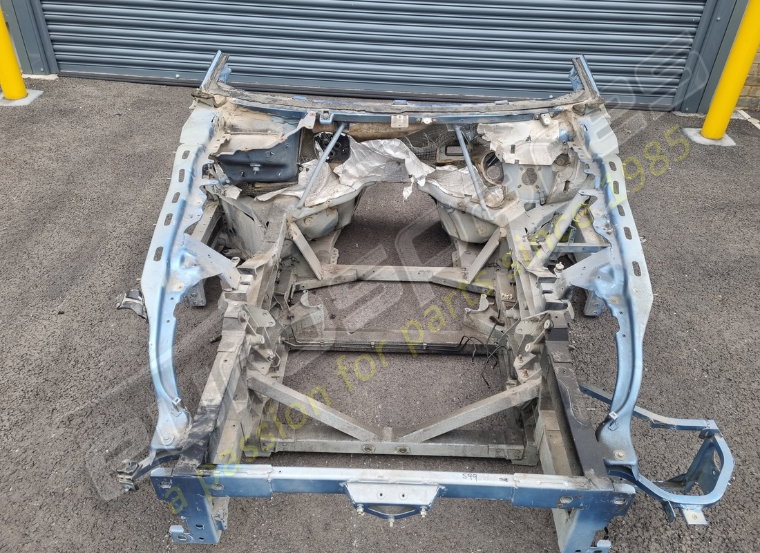 gebraucht: eurospares ferrari 599 vorderes fahrgestell mit lhd-schutzwand. teilenummer eap1390096 (4)