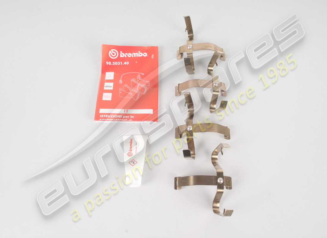 neues maserati frontpad-set. teilenummer 673011098 (4)