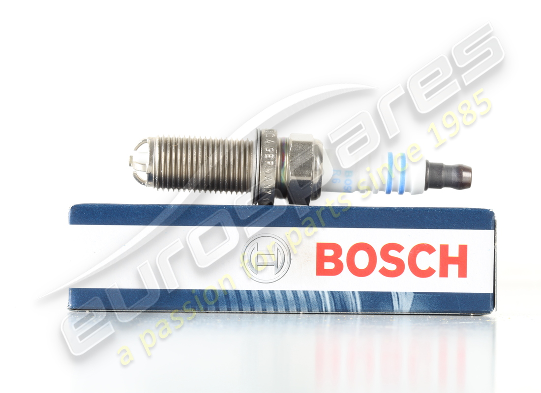 NEUE BOSCH ZÜNDKERZE. TEILENUMMER 99917013090 (1) neue bosch zündkerze. teilenummer 99917013090 (1)