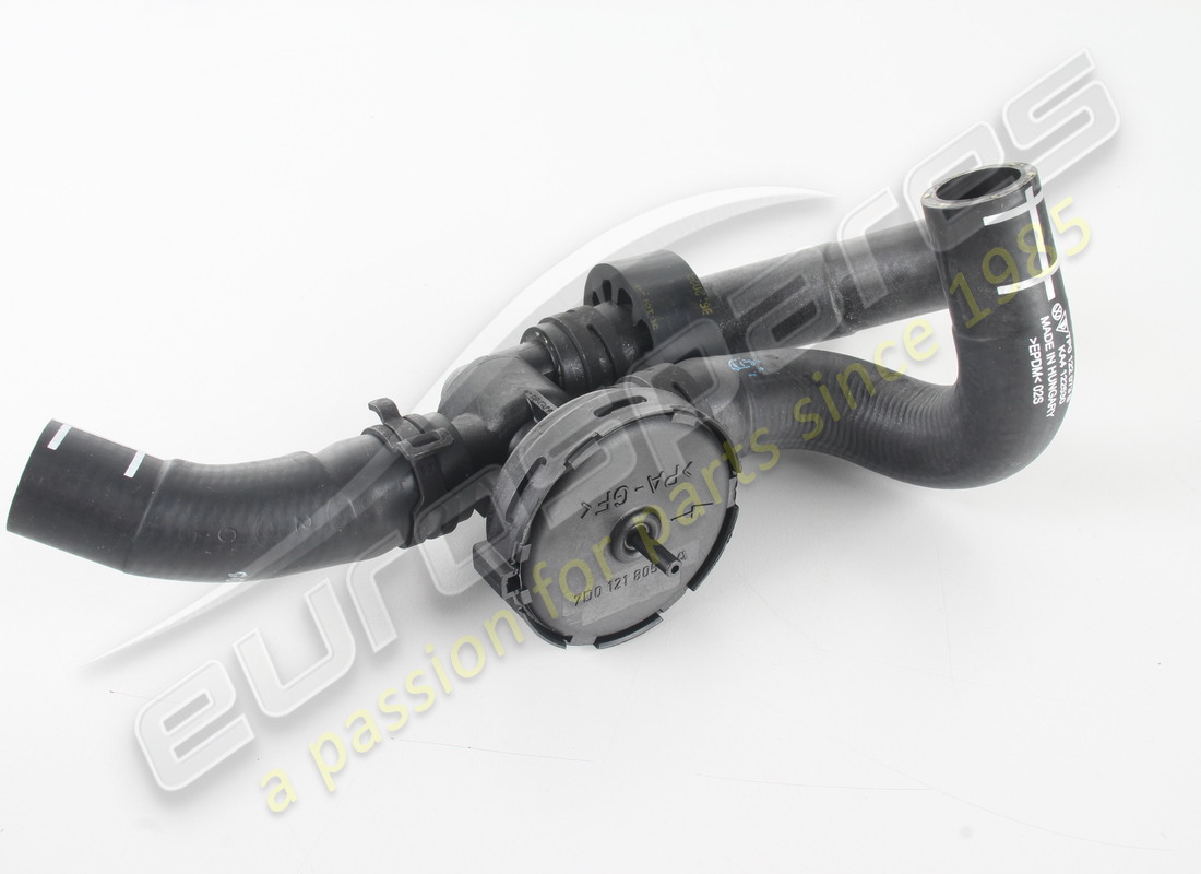 neuer porsche wasserschlauch. teilenummer 95810637402 (1)