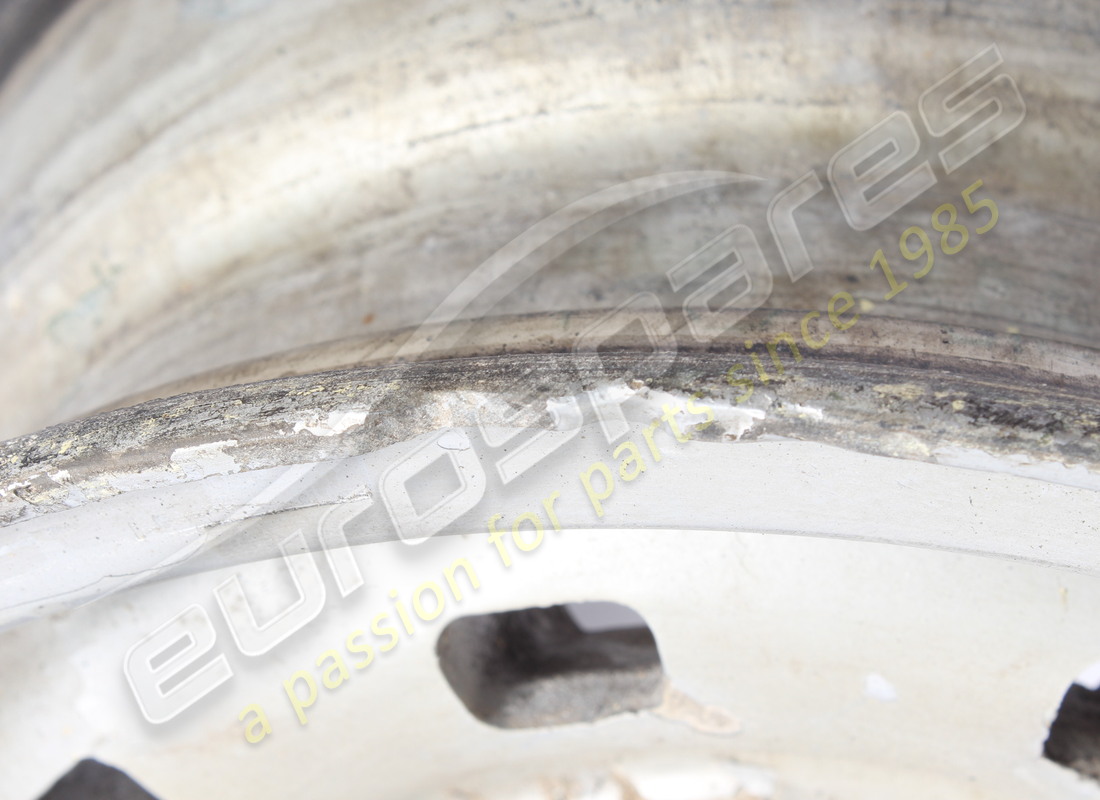 gebrauchtes ferrari strassenrad 7.5 x 15''. teilenummer 700337 (6)