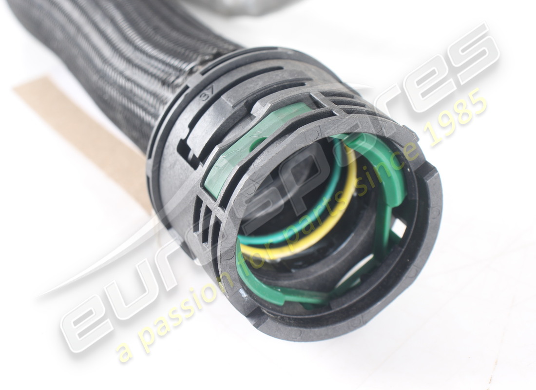 GEBRAUCHTE FERRARI KRAFTSTOFFEINFÜLLROHRBAUGRUPPE. TEILENUMMER 278323 (5) gebrauchte ferrari kraftstoffeinfüllrohrbaugruppe. teilenummer 278323 (5)