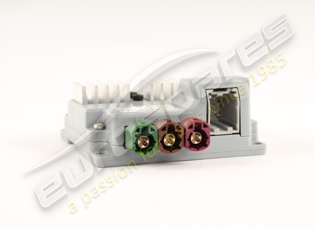 verwendeter ferrari usb-splitter. teilenummer 337571 (2)