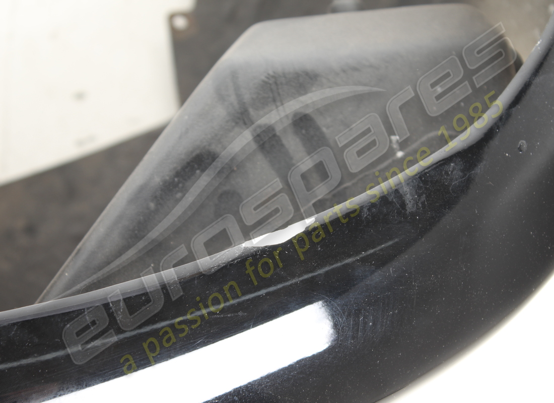 gebrauchter ferrari frontstoßstange. teilenummer 64888010 (5)