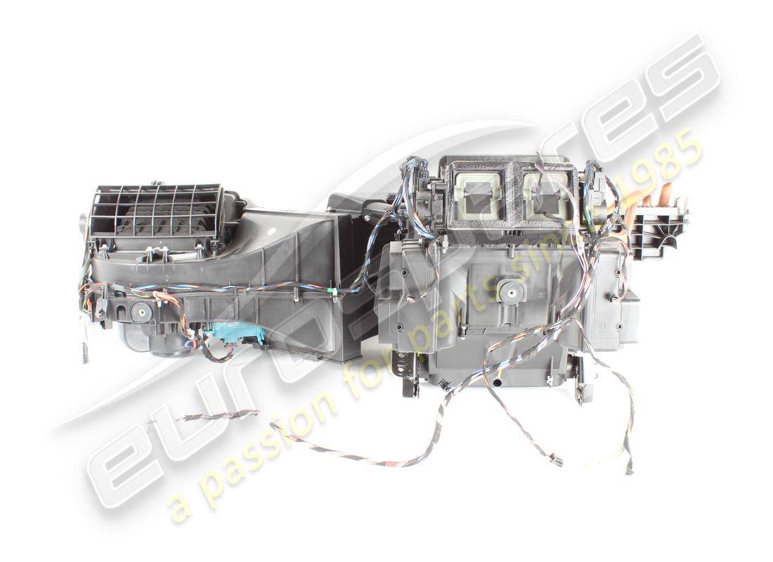GEBRAUCHTE Ferrari KOMPLETTE KLIMAANLAGE. TEILENUMMER 86962100 (1)