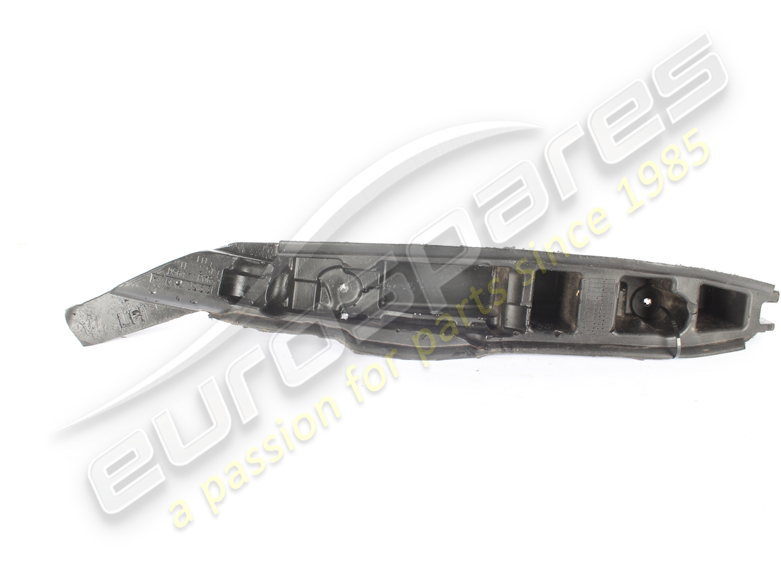 GEBRAUCHT Maserati VORDERER LINKER KOTFLÜGELSCHUTZ . TEILENUMMER 670157933 (1)