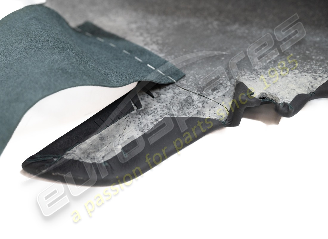 beschädigte ferrari mittelkonsole. teilenummer 83577712 (5)